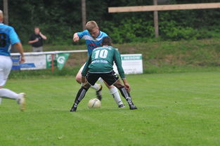 -主教练在战术板上是否需要规划节奏节点，教练在布置战术时讲到了常用的比赛阵型